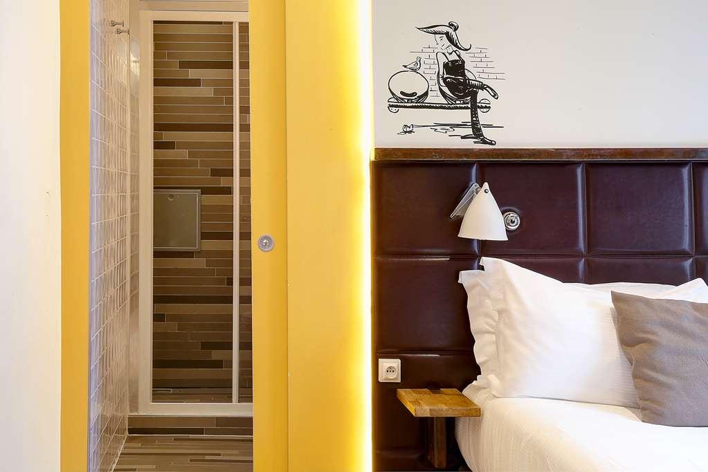 Hotel Aulivia Opera Paris Room photo